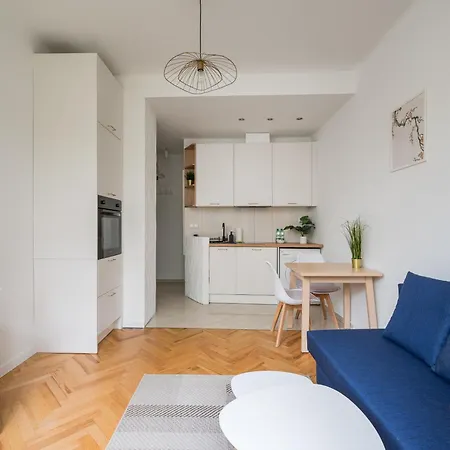 Plac Unii Lubelskiej Comfort Studio Apartment *